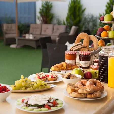 Anna Platanou * Páros