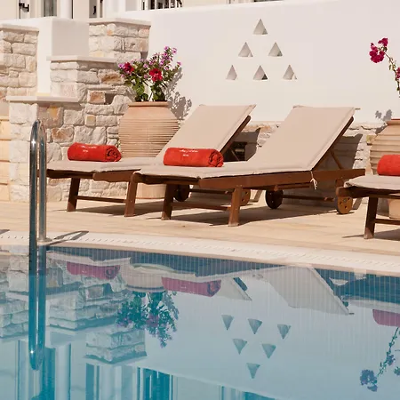 Anna Platanou * Páros