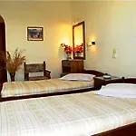 Anna Platanou Hotell Páros
