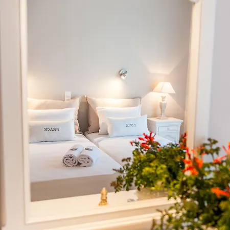 Anna Platanou * Páros