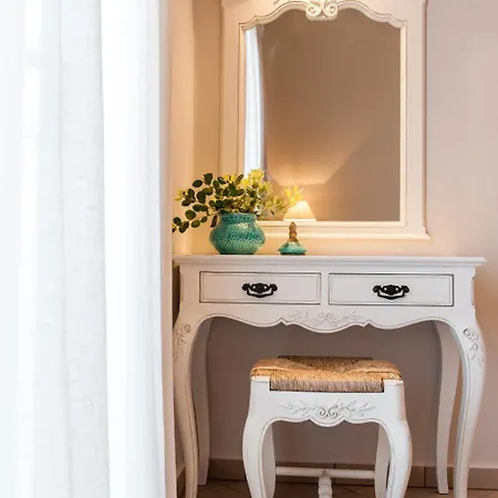 Anna Platanou Hotel