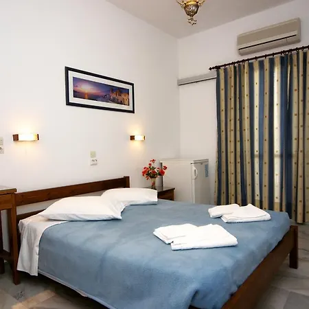 호텔 Anna Platanou