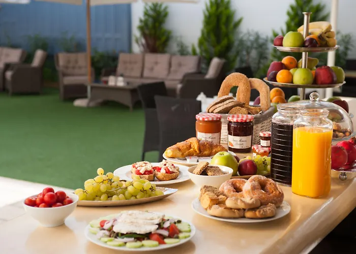 Anna Platanou * Paro