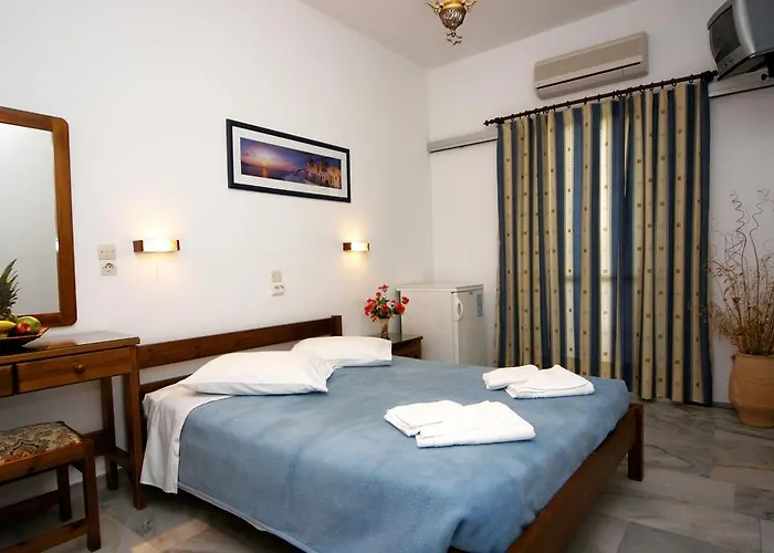 Hotell Anna Platanou